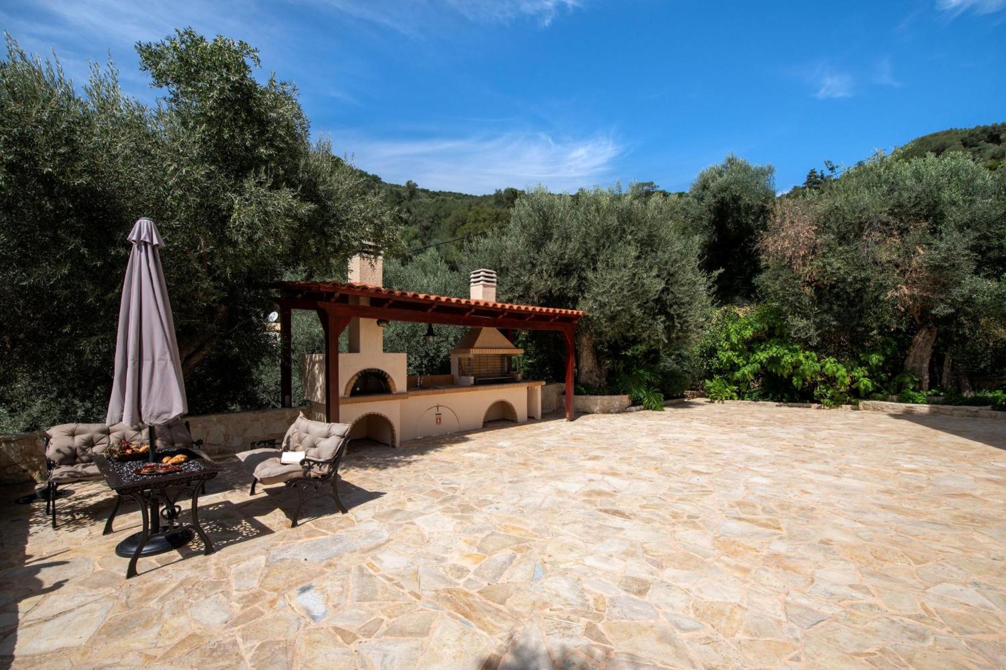 Serenity River Villa باليوخورا المظهر الخارجي الصورة